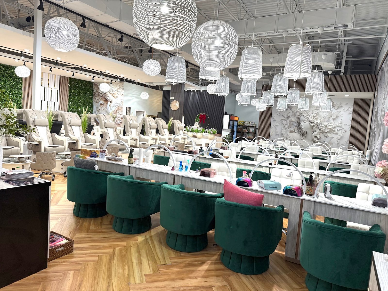 Martini Nail Bar Winston-Salem