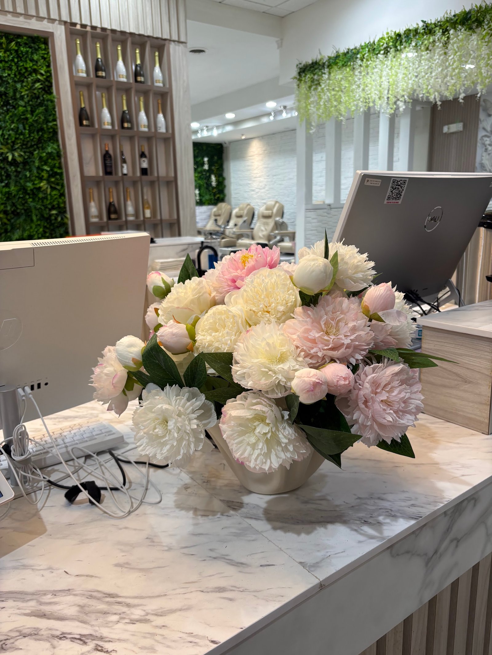 Martini Nail Bar business photo